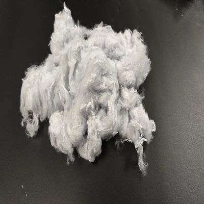 خرید بهترین کیفیت رشته بندی درجه 1.5D * 38mm فیبر استیپل پلی استیستر تولید آنلاین