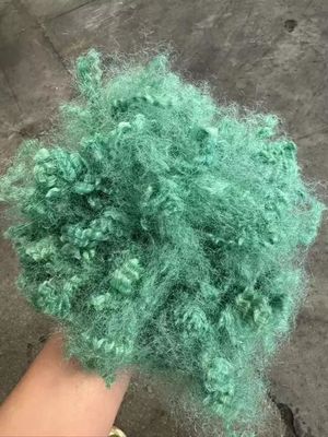قیمت خوب فیبر استپل پلی استر حفره ای بازیافت شده سیلیکونیزه 15D 51mm آنلاین