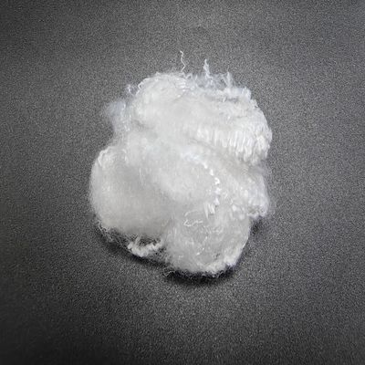 قیمت خوب فیبر استپل پلی استیستر 1.56D 51mm سفید مقاوم به لکه آنلاین