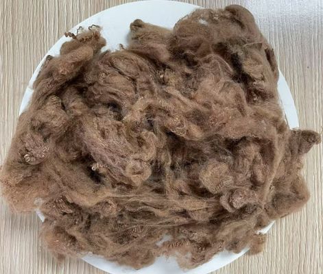 قیمت خوب فیبر استپل پلی استر بازیافت شده 2.5D 51mm قهوه زرد مقاومت بالای چروک آنلاین