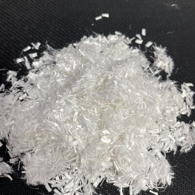 قیمت خوب برش دقیق فیبر کوتاه پراکنده 0.5D * 5mm، پراکندگی عالی مواد اولیه نساجی استفاده صنعتی و می تواند برای فیلتر استفاده شود آنلاین